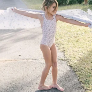 minnow One Pieces<Girls Brock Collection X Crossover One Piece Primrose